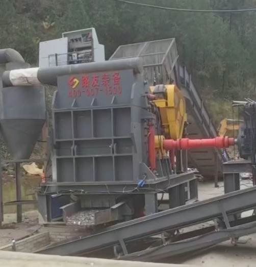 只安裝破碎機(jī)的客戶對破碎料沒有純度要求所以沒有疊加分選線