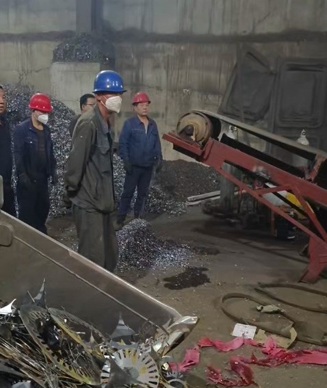 小型機(jī)試機(jī)現(xiàn)場(chǎng)