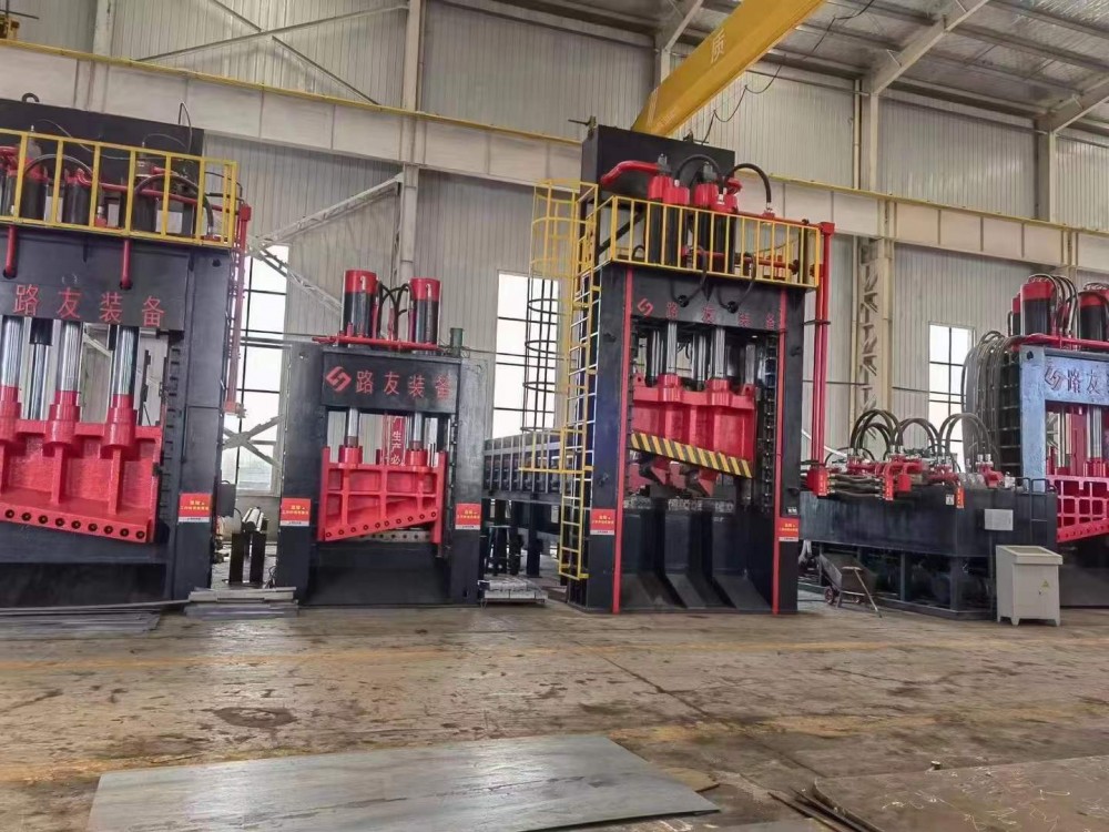 全自動(dòng)液壓龍門剪，管鐵 輕薄料剪切機(jī)